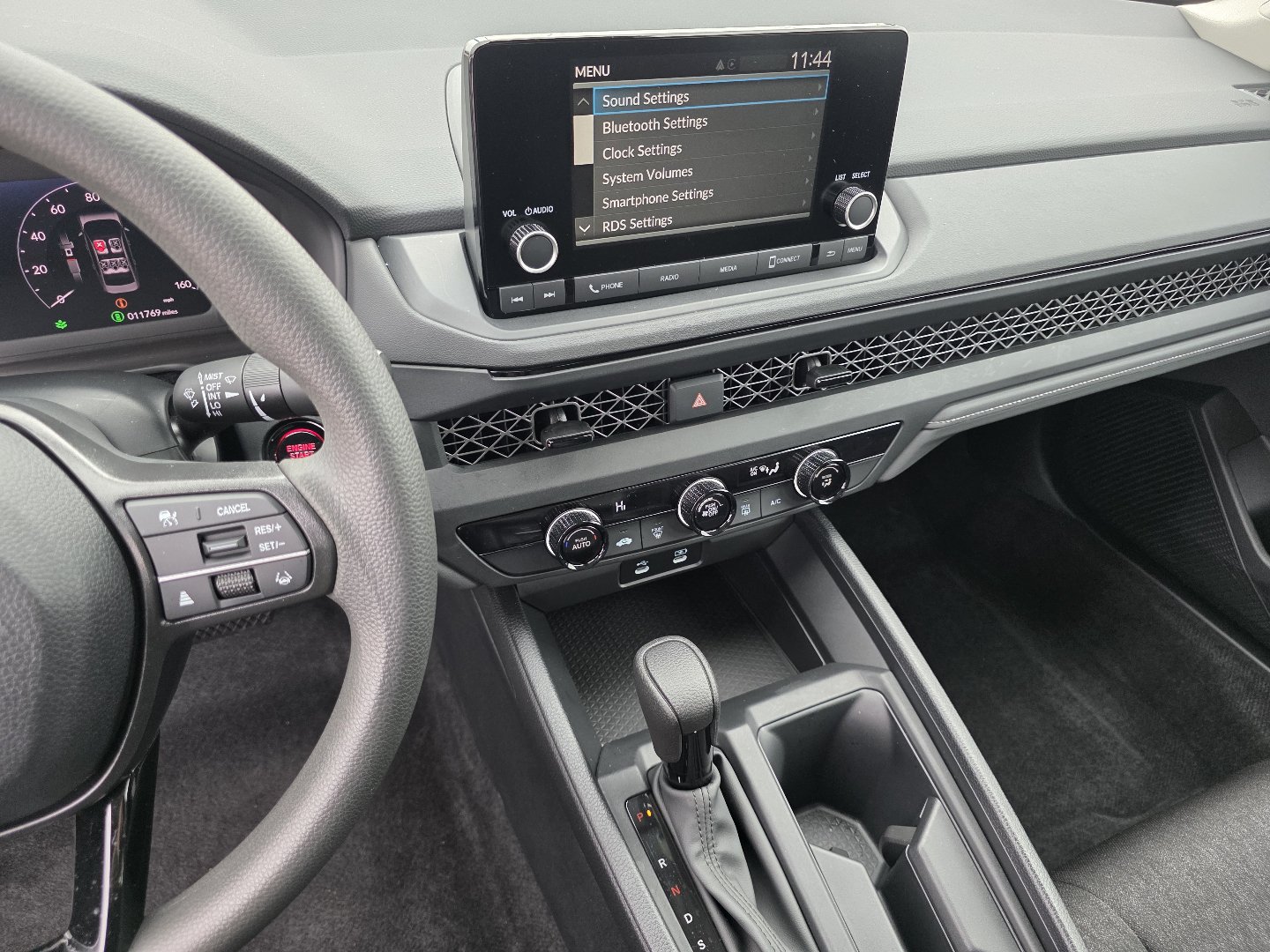 Certified 2024 Honda Accord LX image 28