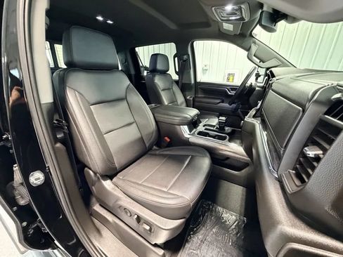 Used 2024 Chevrolet Silverado 1500 LTZ AWD/4WD image 28