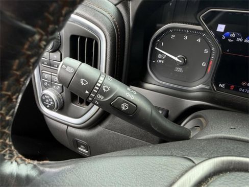 Used 2020 GMC Sierra 1500 AT4 w/ AT4 Premium Package image 18