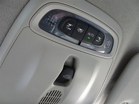 Used 2019 Volvo XC40 T5 Inscription image 25