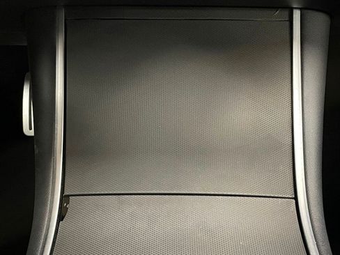 Used 2020 Tesla Model 3 Performance image 34