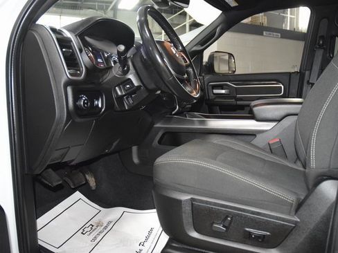 Used 2022 RAM 3500 Big Horn w/ Night Edition image 39