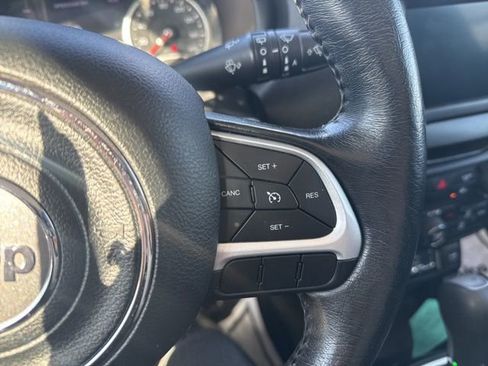 Used 2021 Jeep Renegade Latitude w/ Sun & Sound Group image 26