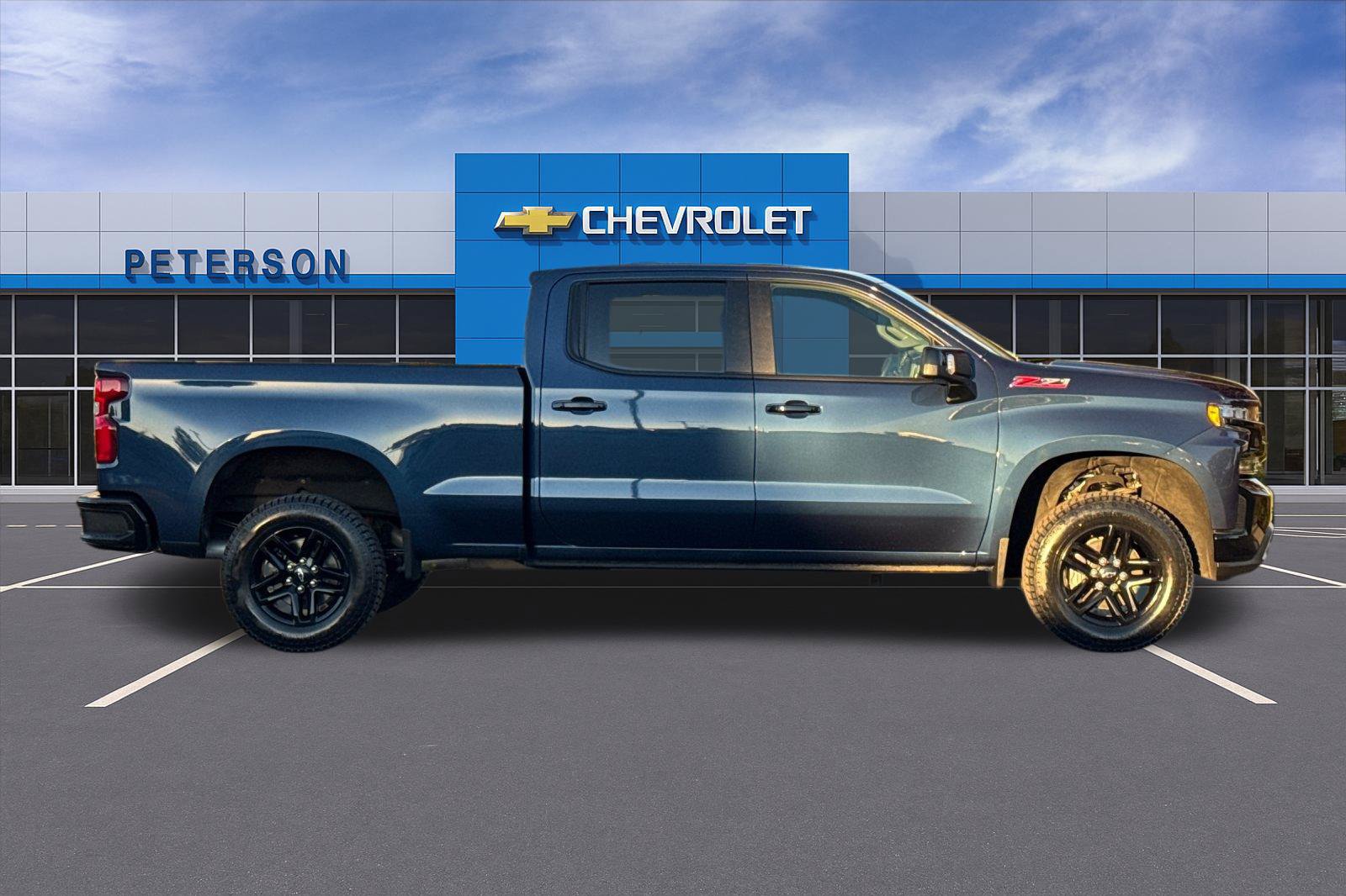 Certified 2021 Chevrolet Silverado 1500 LT Trail Boss w/ Convenience Package II AWD/4WD image 3