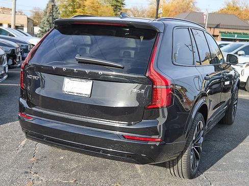 New 2026 Volvo XC90 B6 Ultra w/ Protection Package image 9