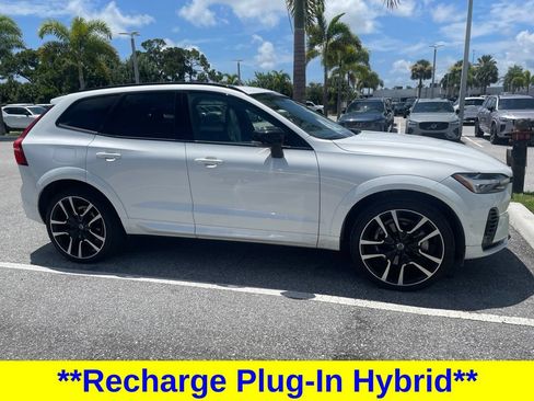 Used 2024 Volvo XC60 T8 Ultimate w/ Protection Package Premier AWD/4WD image 4
