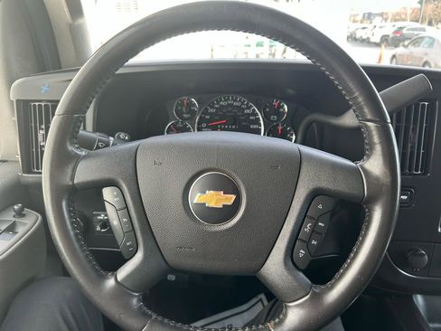 Used 2022 Chevrolet Express 2500 w/ Driver Convenience Package image 11