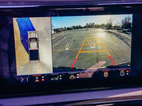 New 2026 GMC Sierra 3500 AT4 w/ AT4 Premium Plus Package AWD/4WD image 33