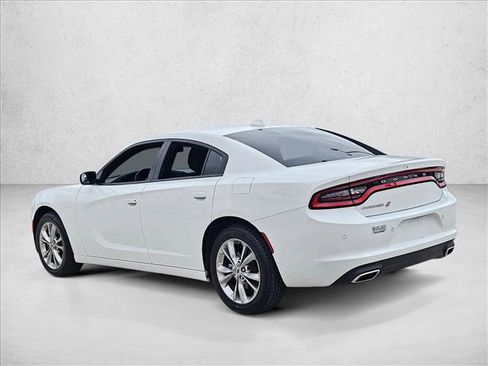 Used 2022 Dodge Charger SXT image 8