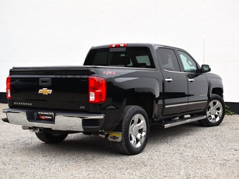 Used 2018 Chevrolet Silverado 1500 LTZ w/ Sport Package image 5