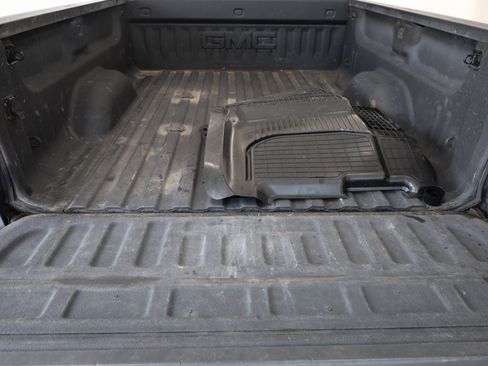 Used 2018 GMC Sierra 2500 SLT image 37