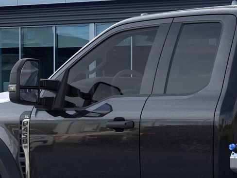 New 2026 Ford F450 XL w/ XL Chrome Package image 31