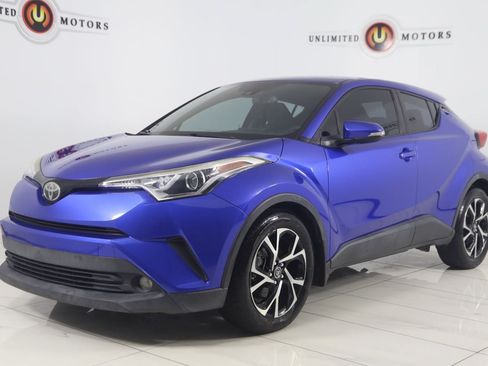 Used 2018 Toyota C-HR XLE FWD image 5