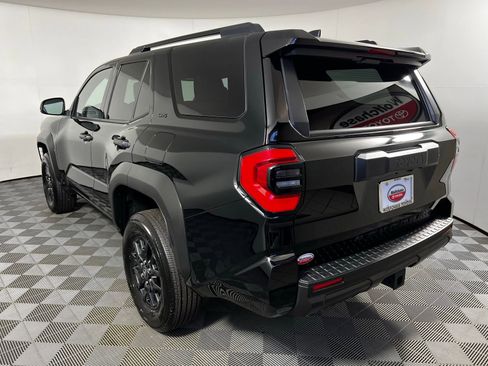 Certified 2025 Toyota 4Runner SR5 image 7