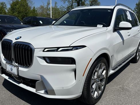 Certified 2026 BMW X7 xDrive40i image 5
