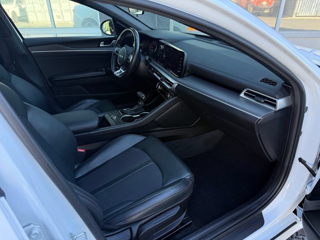 Used 2023 Kia K5 GT-Line FWD image 41
