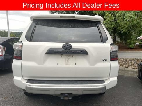 Used 2018 Toyota 4Runner TRD Off-Road Premium AWD/4WD image 6
