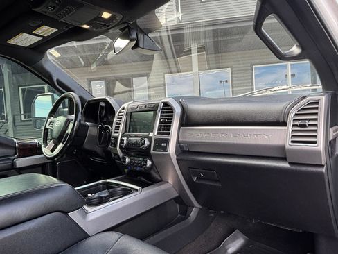 Used 2017 Ford F350 Platinum w/ Platinum Ultimate Package AWD/4WD image 28