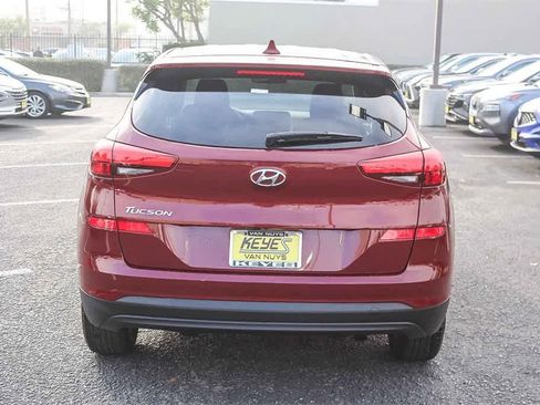 Used 2020 Hyundai Tucson SE w/ Cargo Package image 6