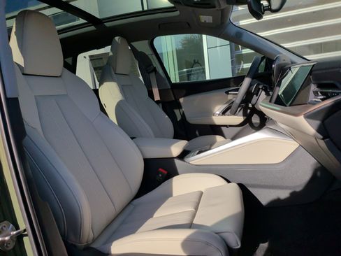 New 2025 Audi Q5 Prestige image 21