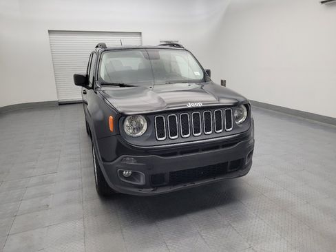 Used 2015 Jeep Renegade Latitude AWD/4WD image 14