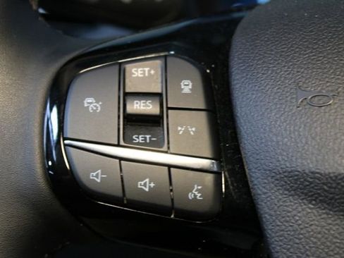 Used 2025 Ford Escape Platinum AWD/4WD image 23