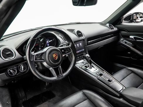 Used 2021 Porsche 718 Boxster image 5