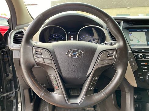 Used 2017 Hyundai Santa Fe Sport w/ 2.4L Tech Package 04 FWD image 8