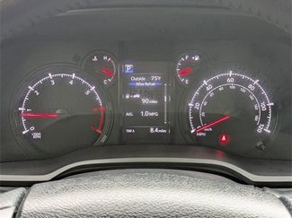 Used 2021 Toyota 4Runner SR5 video 3