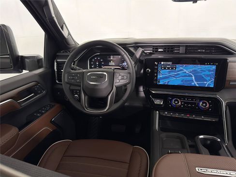 New 2026 GMC Sierra 2500 Denali Ultimate AWD/4WD image 22