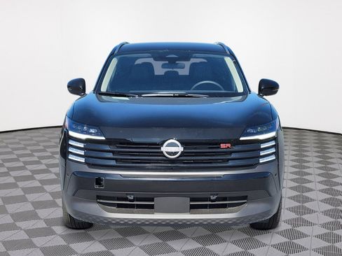 New 2025 Nissan Kicks SR image 9