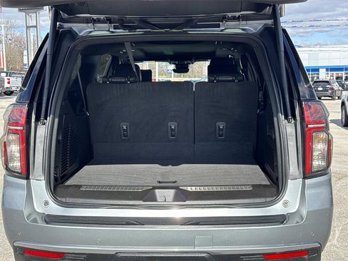Used 2023 Chevrolet Suburban High Country w/ Max Trailering Package image 5