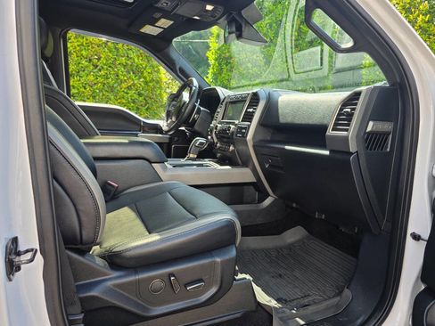 Used 2018 Ford F150 Raptor w/ Equipment Group 802A Luxury image 42