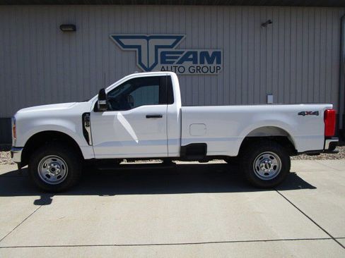 Used 2023 Ford F350 XL image 4