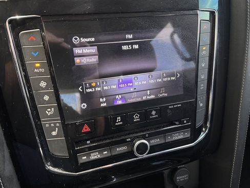 Used 2021 INFINITI QX80 Luxe image 15