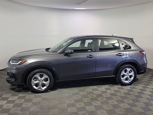Certified 2024 Honda HR-V LX image 10