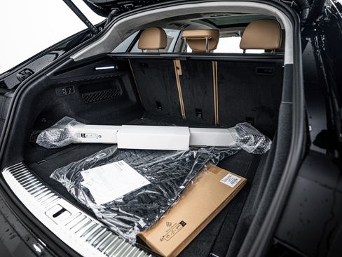 New 2025 Audi Q8 Prestige image 18