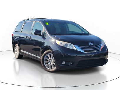 Used 2017 Toyota Sienna XLE w/ XLE Navigation Package