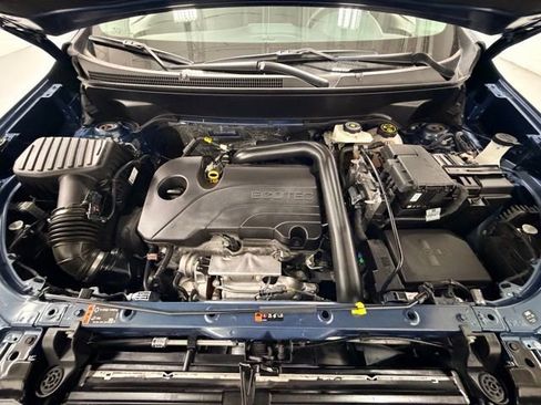 Used 2024 Chevrolet Equinox LT w/ LPO, Floor Liner Package image 28