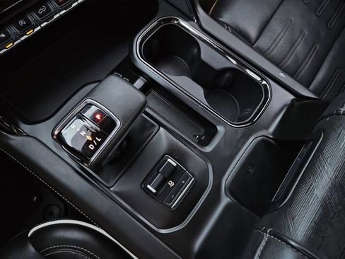 Used 2023 GMC Sierra 1500 AT4X AWD/4WD image 20