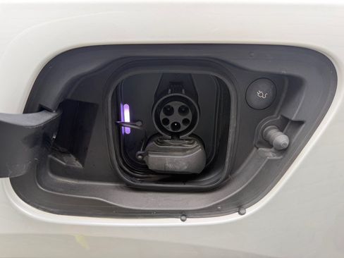 Used 2023 Volvo XC40 Recharge Plus AWD/4WD image 49