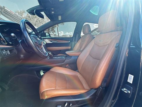 Used 2022 Cadillac XT5 Premium Luxury image 23