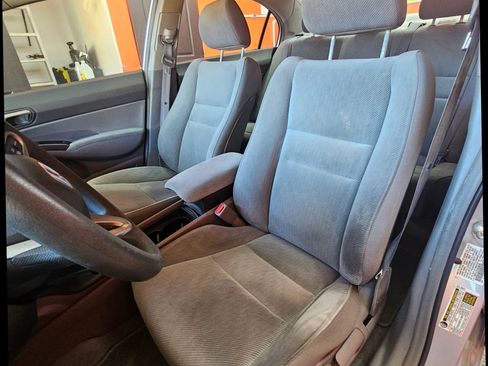 Used 2010 Honda Civic LX image 12