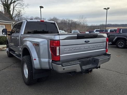 Used 2022 Ford F350 Lariat w/ Lariat Ultimate Package image 5
