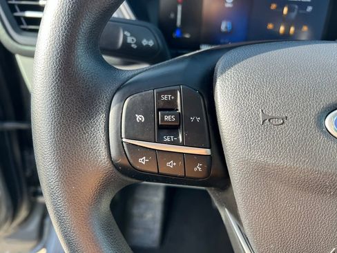 Used 2025 Ford Escape Active image 38