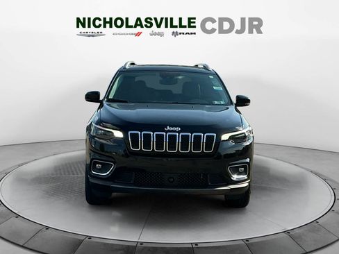 Used 2021 Jeep Cherokee Limited w/ Mopar Interior Package AWD/4WD image 8