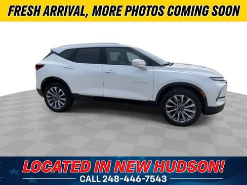 Used 2024 Chevrolet Blazer Premier w/ Driver Confidence II Package AWD/4WD image 3