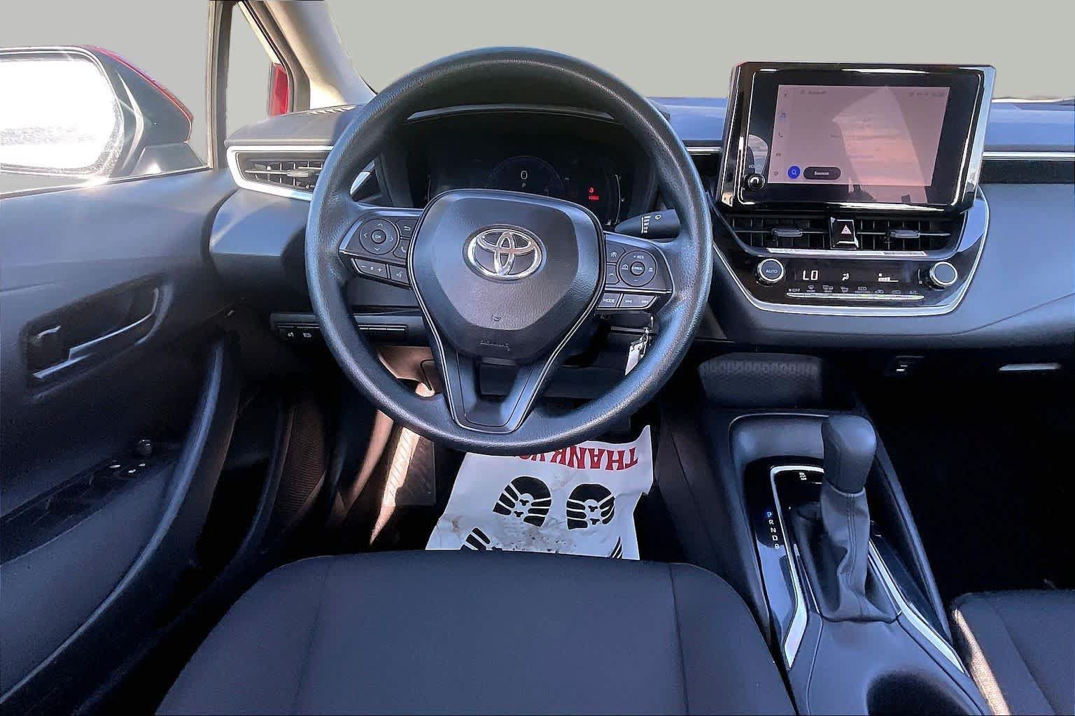 Used 2026 Toyota Corolla LE FWD image 6