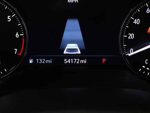 Used 2023 Buick Envision Essence image 22