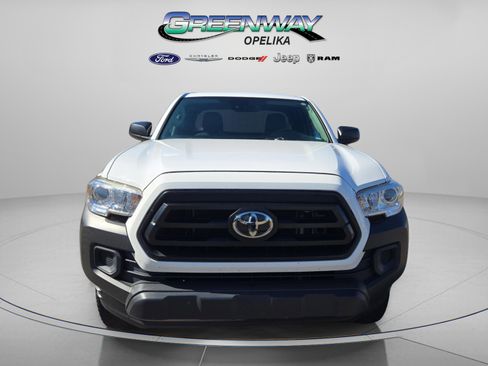 Used 2020 Toyota Tacoma SR image 2